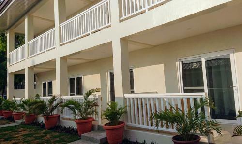 Hotel Cebu Seaview Dive Resort