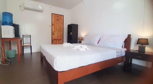 Bed & Breakfast Aquino's Guesthouse