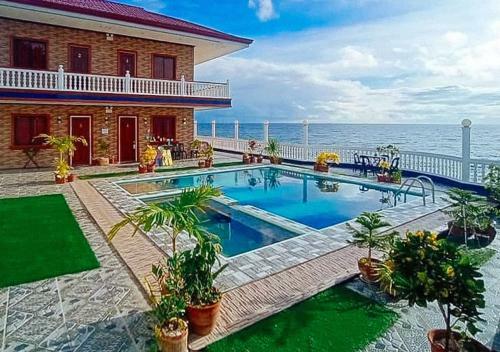 Hostal Reddoorz Plus Billy's Resort Oslob