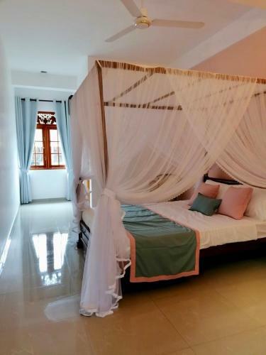 Hotel Rise