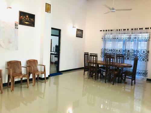 Hostal Asha Villa Weligama