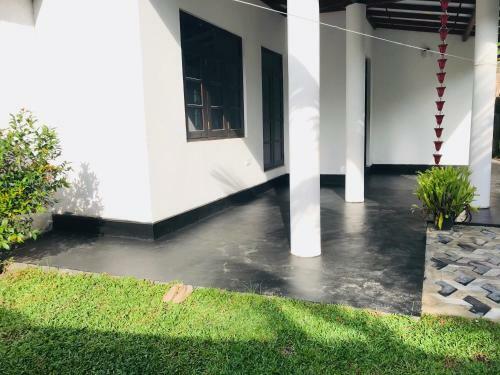 Hostal Asha Villa Weligama