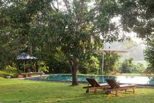 Six Bedroom Eco Chic Villa - Weligama