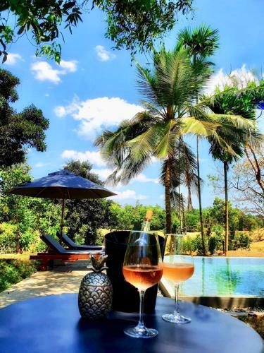 Six Bedroom Eco Chic Villa - Weligama