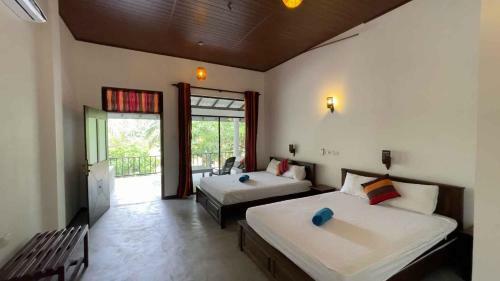 Hostal Freedom Surf Villa