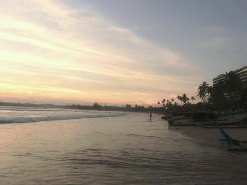 100 Steps To Beach Surf Home