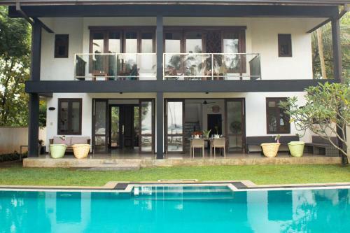 Hotel Parangi Weligama Bay