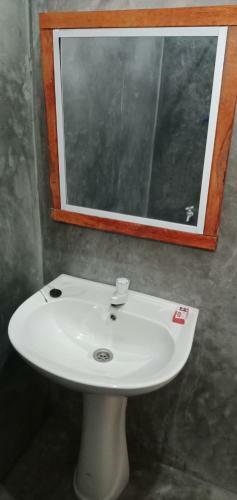 Hostal Dimidi Villa