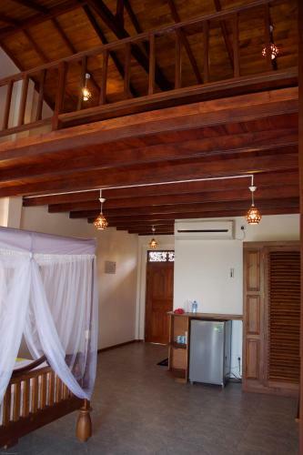 Hotel Aussie Swiss Weligama