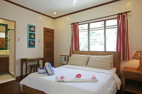 Hotel El Galleon Beach Resort