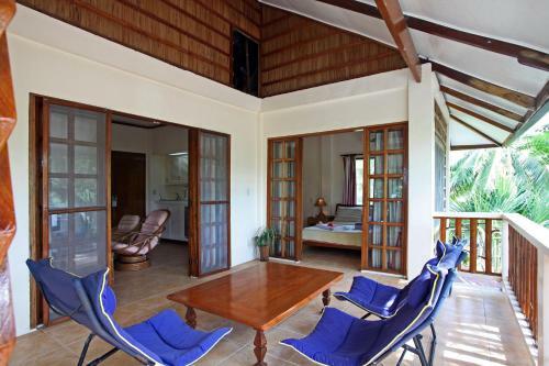 Hotel El Galleon Beach Resort