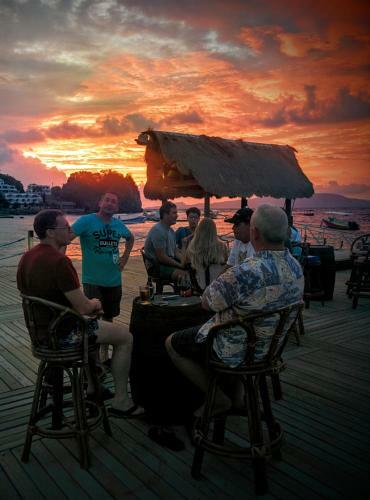 Hotel El Galleon Beach Resort
