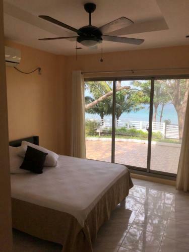 Hotel Amami Beachfront Villa With Private Beach