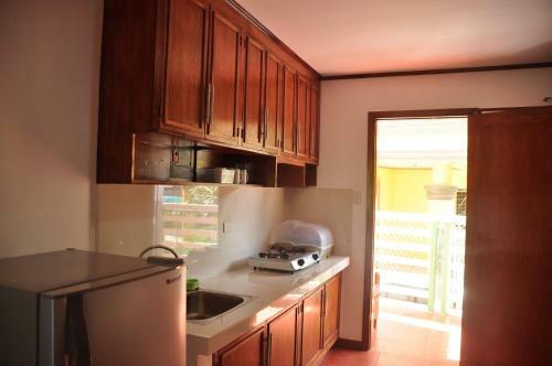 Apartamentos Badladz Staycation Condos