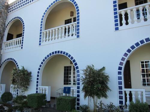 Hostal Squares Beachside Apartments