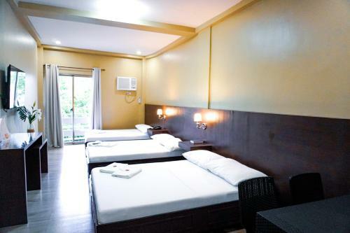 The Mang-yan Grand Hotel By Cocotel - Fully Vaccinated Staff