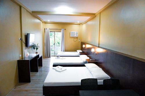 The Mang-yan Grand Hotel By Cocotel - Fully Vaccinated Staff