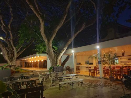 Alesseo Hostel