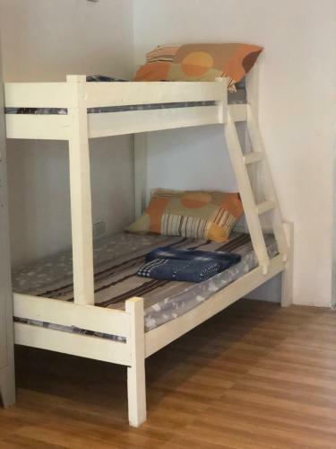Alesseo Hostel