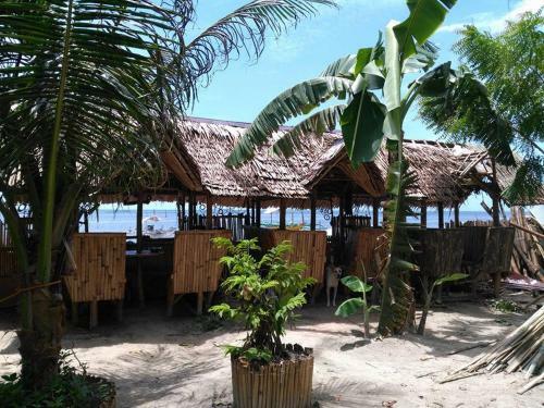 Hostal Bamboo Nest Hartman Beach