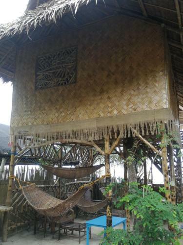 Hostal Bamboo Nest Hartman Beach