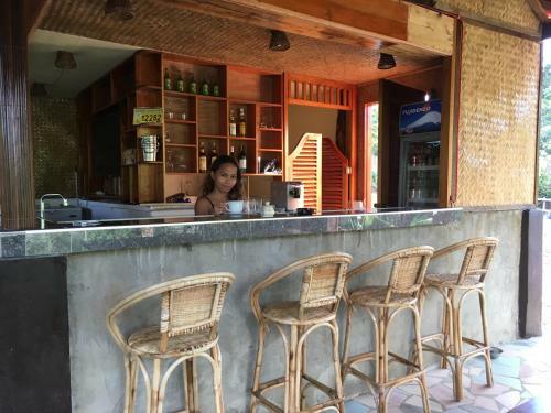 B&r Hostel Nagtabon