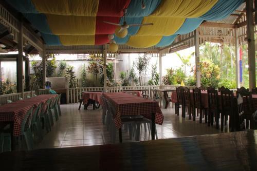 Hotel Oasis Resthouse