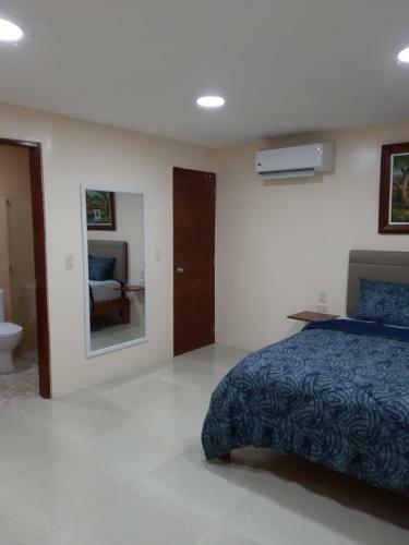 Hotel Monty's Riverside View Resort By Cocotel - Fully Vaccinated Staff
