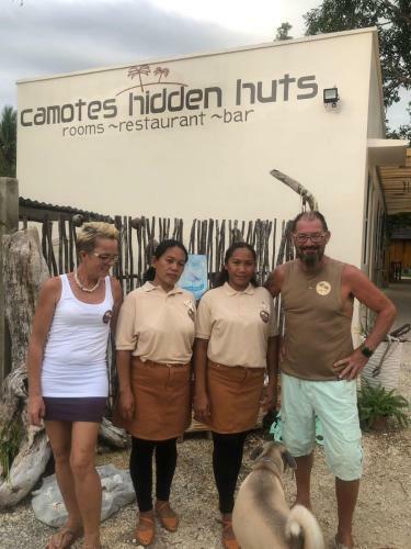 Hotel Camotes-hidden-huts