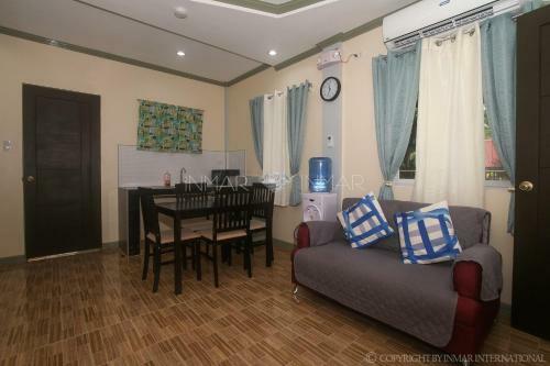 Aj Residences Apartelle