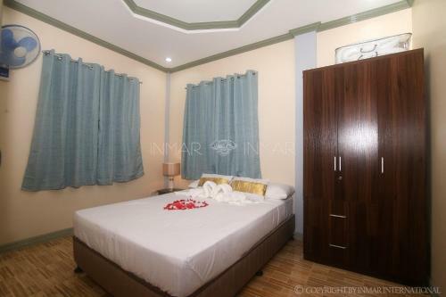 Aj Residences Apartelle