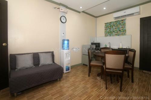 Aj Residences Apartelle