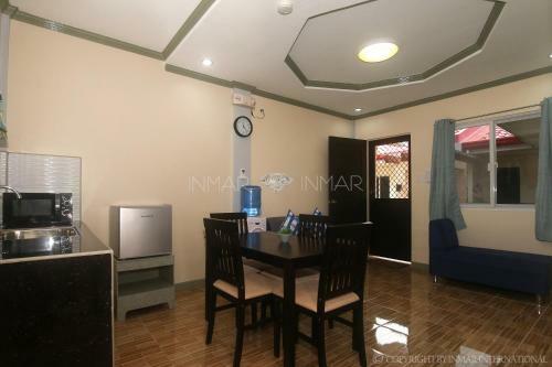Aj Residences Apartelle