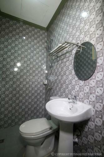 Aj Residences Apartelle