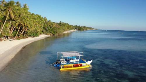 Hotel Apo Diver Beach Resort