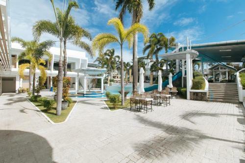 Southpick Resort And Hotel Laguna