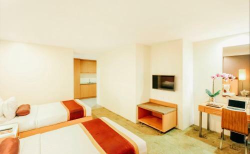 Greenhills Elan Hotel Modern