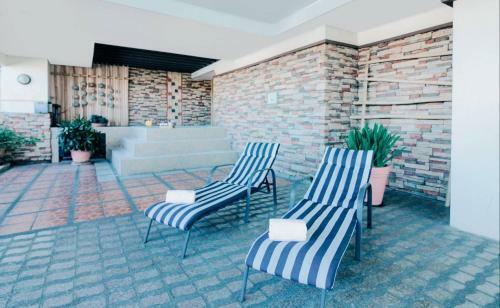 Greenhills Elan Hotel Modern