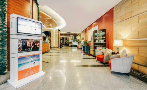 Greenhills Elan Hotel Modern