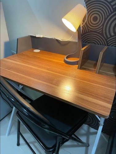 Apartamentos Condo Unit With Balcony In Manila