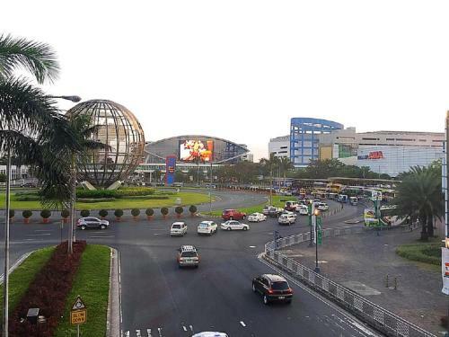 Apartamento Rlr Condo At Shell Residences
