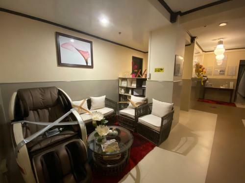 Posada Amax Inn Makati