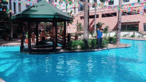 Apartamento Affordable 2 Br 2 Ba W/ Skycable, Netflix, & Amazon Prime