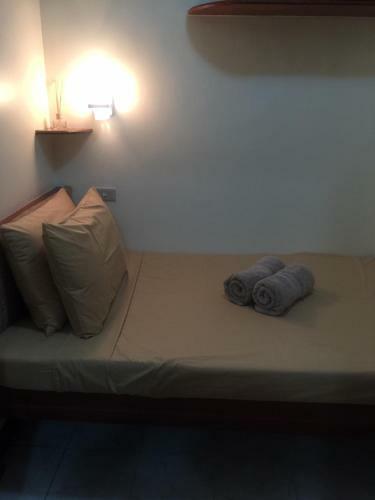 Bed & Breakfast Las Pinas Serviced Apartment