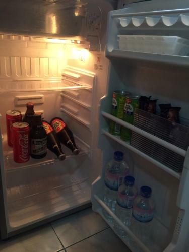 Bed & Breakfast Las Pinas Serviced Apartment