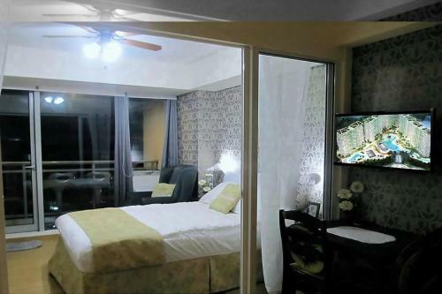 Apartamento Azure Man Made Beach Near Airport