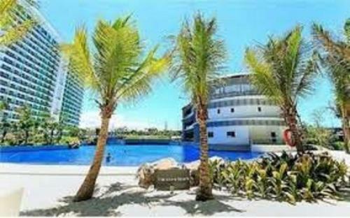Apartamento Azure Man Made Beach Near Airport