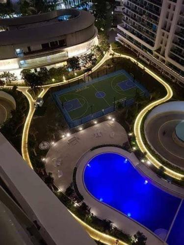 Apartamento Azure Man Made Beach Near Airport