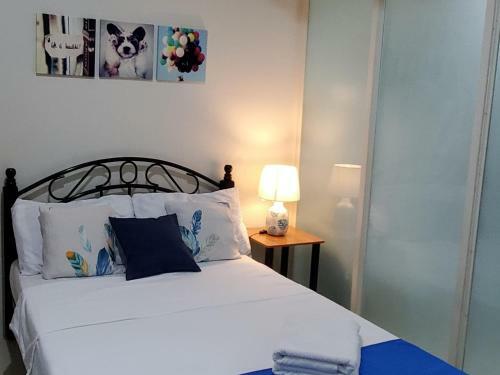 Jen's Paranaque City Apartment