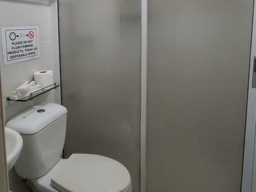 Jen's Paranaque City Apartment